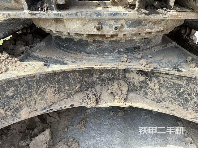 左驅(qū)動輪(行走機構(gòu)) 左驅(qū)動輪(行走機構(gòu))