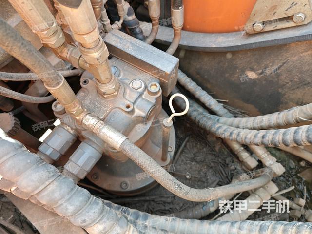 回轉(zhuǎn)馬達(上車部件) 回轉(zhuǎn)馬達(上車部件)