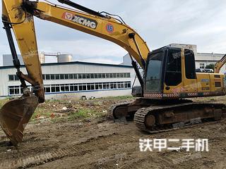 徐工XE215CA挖掘机实拍图片