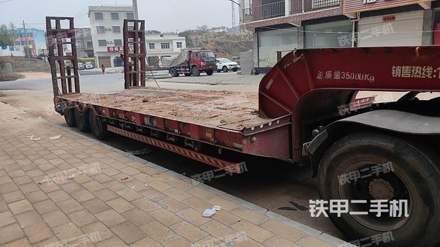 整機(jī)右后45°(設(shè)備外觀及核心部件) 整機(jī)右后45°(設(shè)備外觀及核心部件)