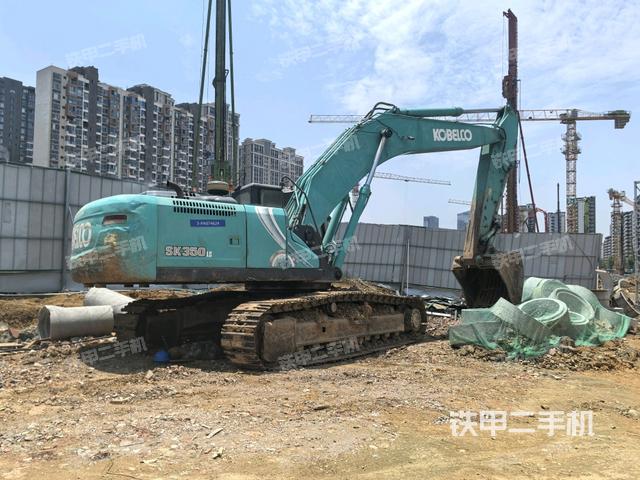右后45(整機(jī)外觀) 右后45(整機(jī)外觀)