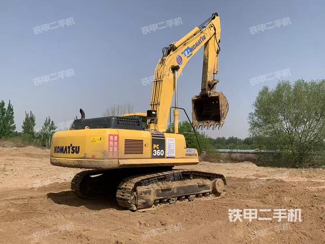 整機(jī)右后45°(整機(jī)外觀) 整機(jī)右后45°(整機(jī)外觀)