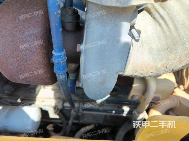 風扇及皮帶(推土機發(fā)動機艙) 風扇及皮帶(推土機發(fā)動機艙)