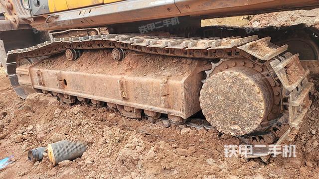 单侧履带整体（整机外观）