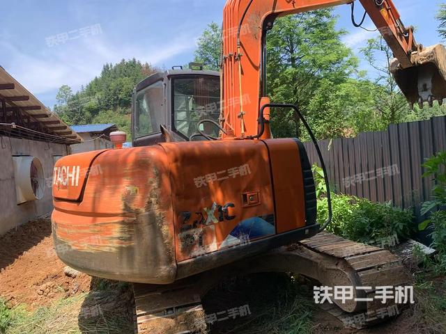 整機右后45°(整機外觀) 整機右后45°(整機外觀)