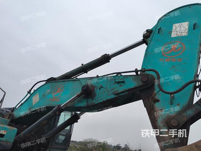 大臂整體?右側(cè)(工作和回轉(zhuǎn)裝置) 大臂整體?右側(cè)(工作和回轉(zhuǎn)裝置)