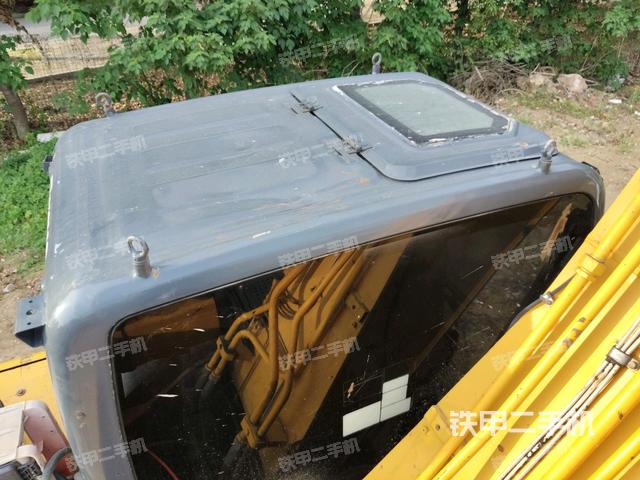 駕駛室頂部俯視(上車部件) 駕駛室頂部俯視(上車部件)