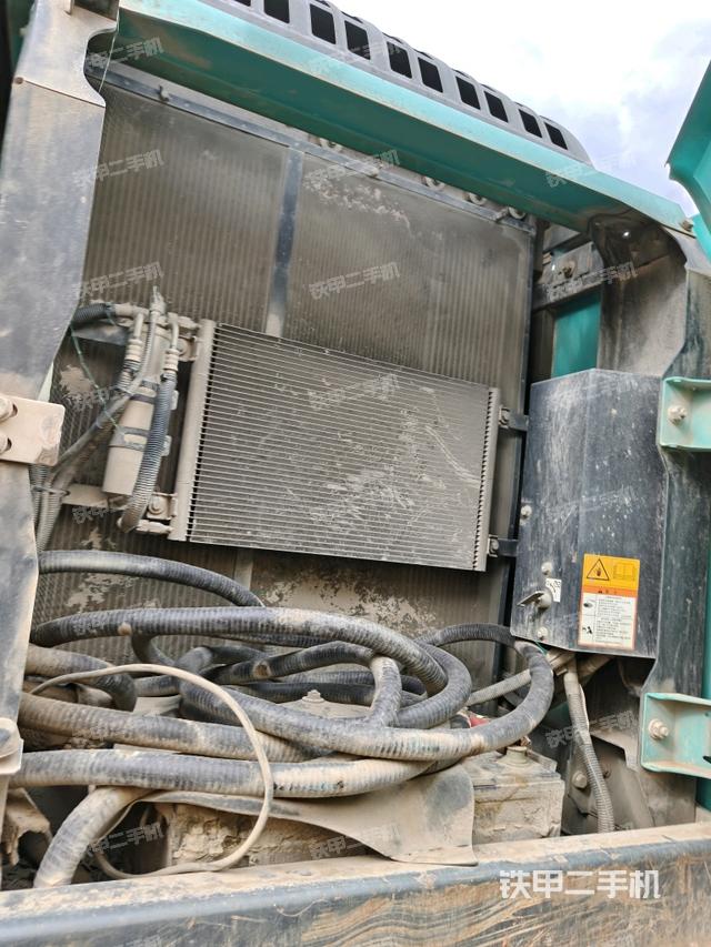 液壓泵斜45?左（大件艙室）