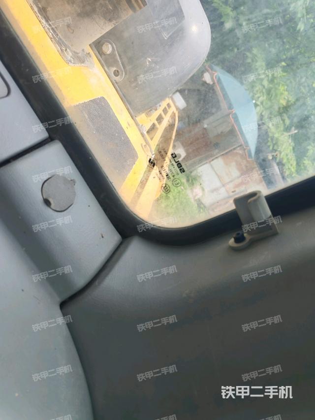 頂棚整體(駕駛室部分) 頂棚整體(駕駛室部分)