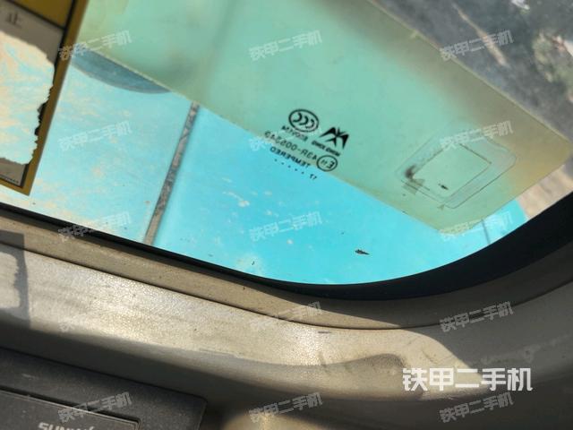 后窗玻璃角標(biāo)（駕駛室部分）