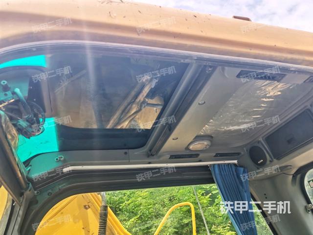 駕駛室正側(cè)(駕駛室部分) 駕駛室正側(cè)(駕駛室部分)