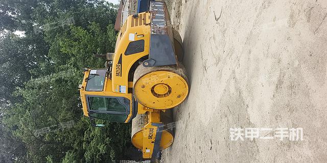 整机左侧（设备外观及核心部件）