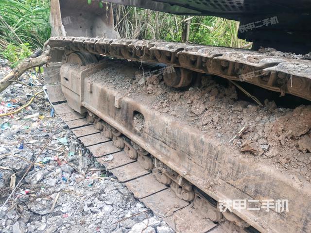 左側行走馬達蓋板(行走機構) 左側行走馬達蓋板(行走機構)