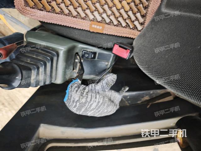 顯示屏?(駕駛室部分) 顯示屏?(駕駛室部分)