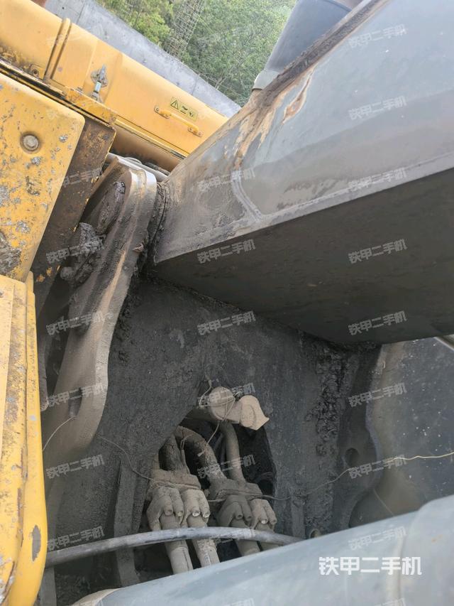 大臂根部?斜視（工作和回轉(zhuǎn)裝置）