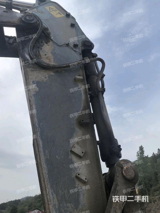 小臂整體右前（工作和回轉(zhuǎn)裝置）