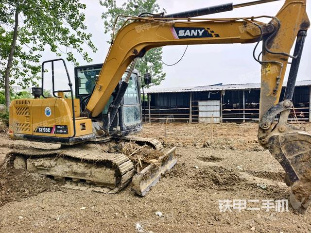 右前45(整機(jī)外觀) 右前45(整機(jī)外觀)