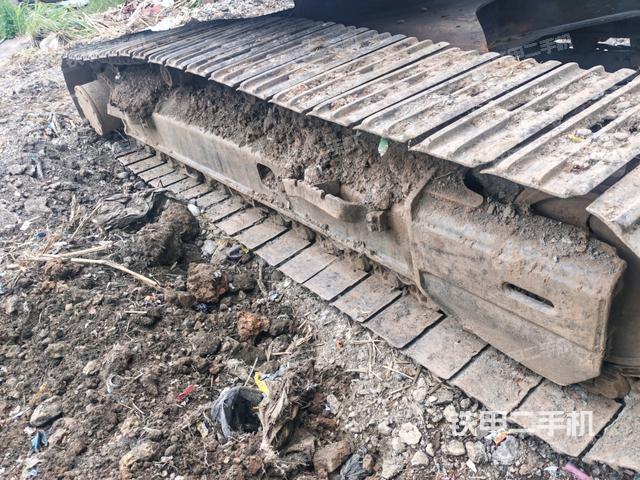 左側履帶整體?(行走機構) 左側履帶整體?(行走機構)