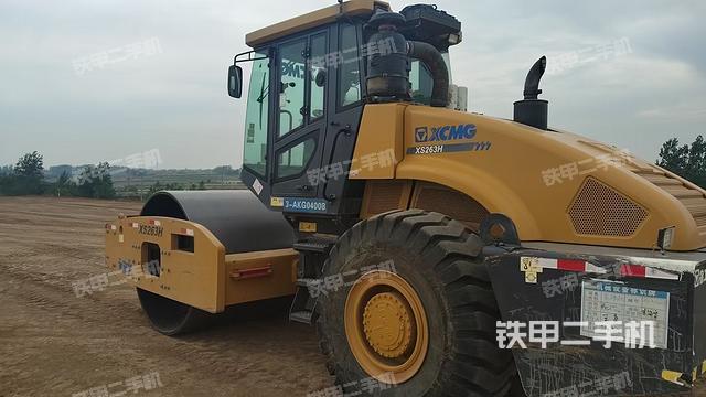 徐工XS263H壓路機(jī)