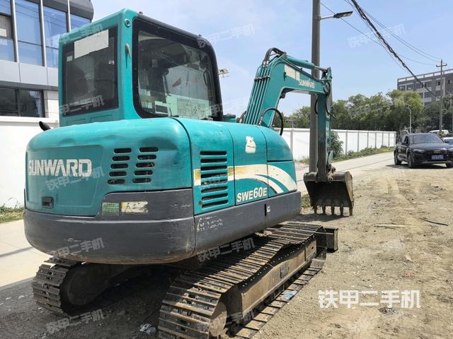 右后45（整機(jī)外觀）