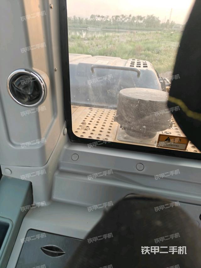 后窗玻璃角標(biāo)(駕駛室部分) 后窗玻璃角標(biāo)(駕駛室部分)