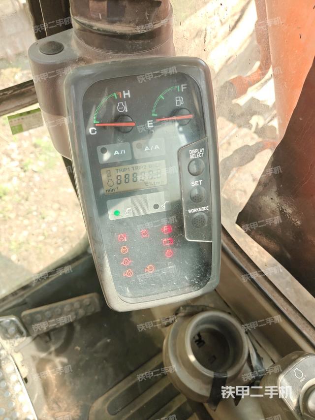 顯示屏?(駕駛室部分) 顯示屏?(駕駛室部分)