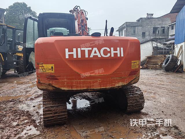 整機(jī)右后45°(整機(jī)外觀) 整機(jī)右后45°(整機(jī)外觀)