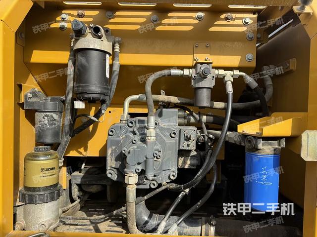 液壓泵室(大件艙室) 液壓泵室(大件艙室)