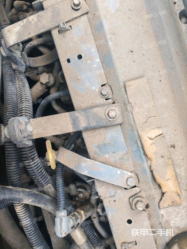 氣門室蓋螺絲特寫(上車部件) 氣門室蓋螺絲特寫(上車部件)