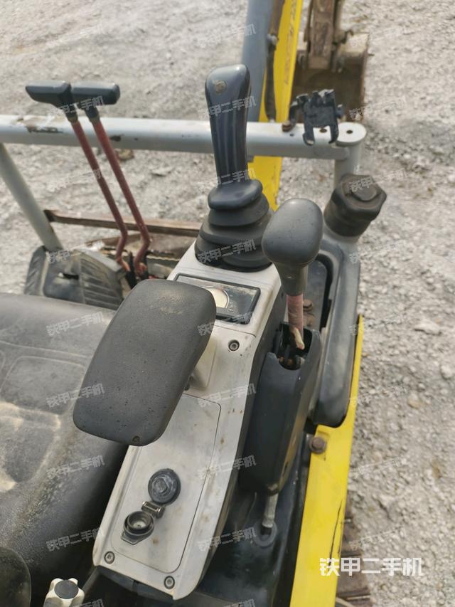 显示屏 （驾驶室部分）