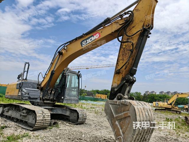 右前45(整機(jī)外觀) 右前45(整機(jī)外觀)