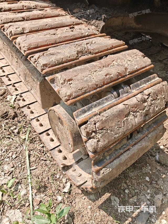 左驅(qū)動(dòng)輪(行走機(jī)構(gòu)) 左驅(qū)動(dòng)輪(行走機(jī)構(gòu))