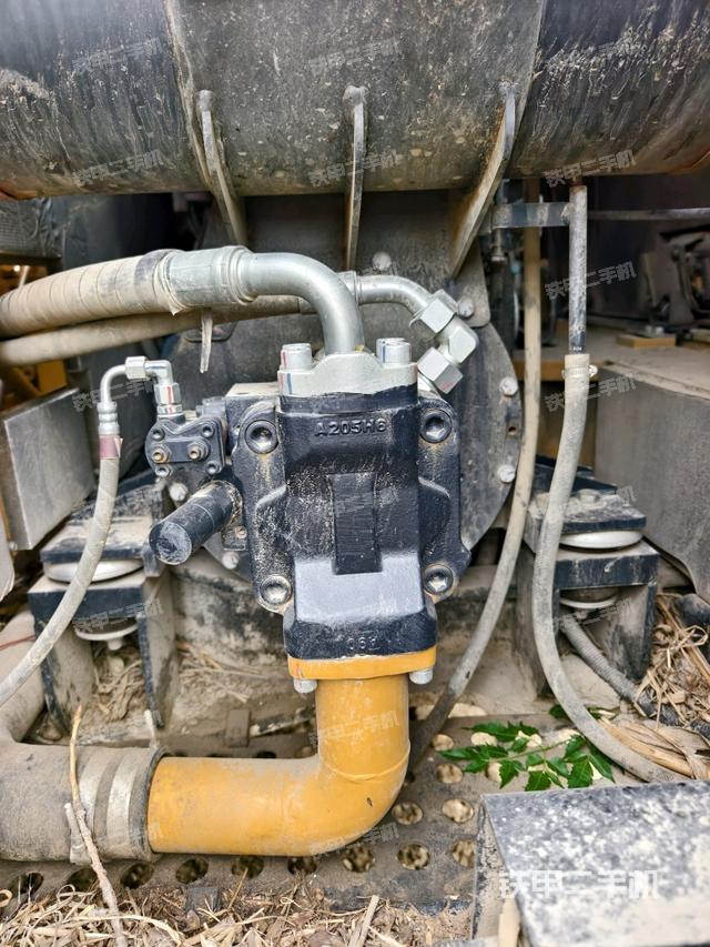 液壓泵室(大件艙室) 液壓泵室(大件艙室)