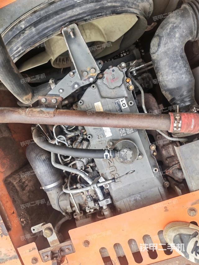 發(fā)動機室(上車部件) 發(fā)動機室(上車部件)