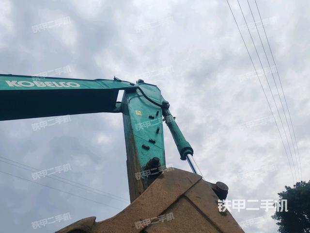 小臂整體左后（工作和回轉(zhuǎn)裝置）