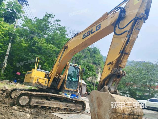 右前45(整機(jī)外觀) 右前45(整機(jī)外觀)