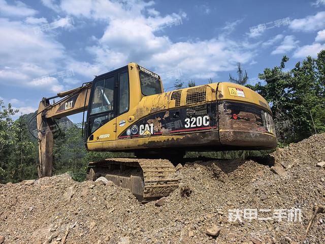 卡特彼勒320C挖掘機