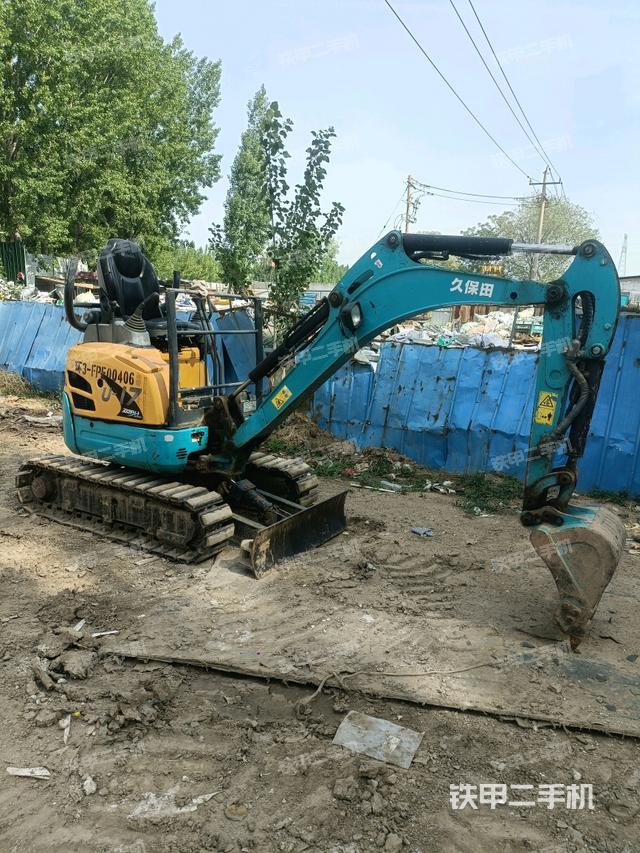 駕駛室頂部（整機(jī)外觀）