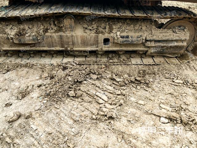 左側履帶整體?(行走機構) 左側履帶整體?(行走機構)