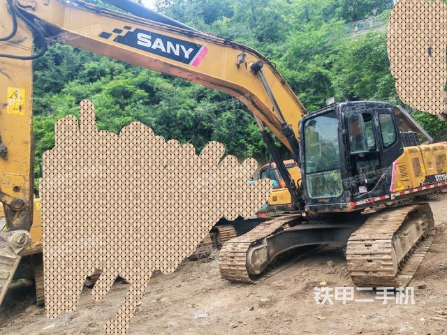 三一重工SY215C挖掘機