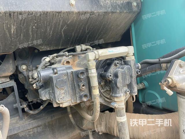 液壓泵室(大件艙室) 液壓泵室(大件艙室)