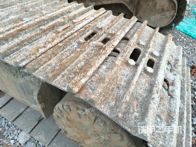 右側履帶整體(行走機構) 右側履帶整體(行走機構)