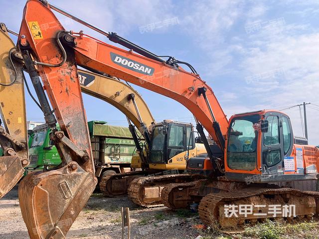 斗山DX200-9CN挖掘機