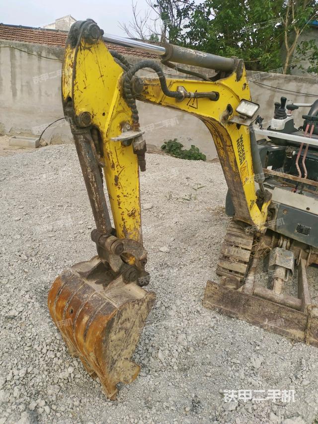 铲斗右后整体（工作和回转装置）