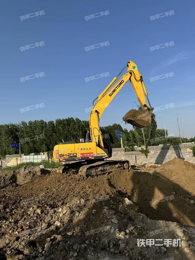 整機(jī)右后45°(整機(jī)外觀) 整機(jī)右后45°(整機(jī)外觀)