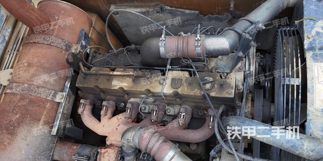 发动机整体俯视（整机外观）