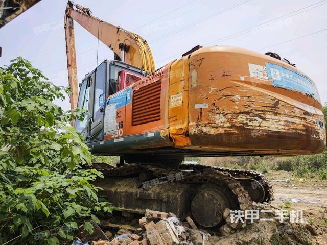 整機右后45°（整機外觀）