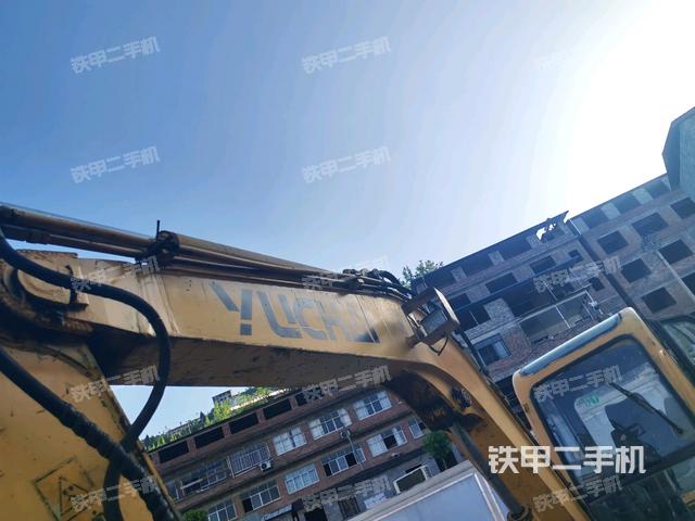 大臂整體?右側(cè)(工作和回轉(zhuǎn)裝置) 大臂整體?右側(cè)(工作和回轉(zhuǎn)裝置)