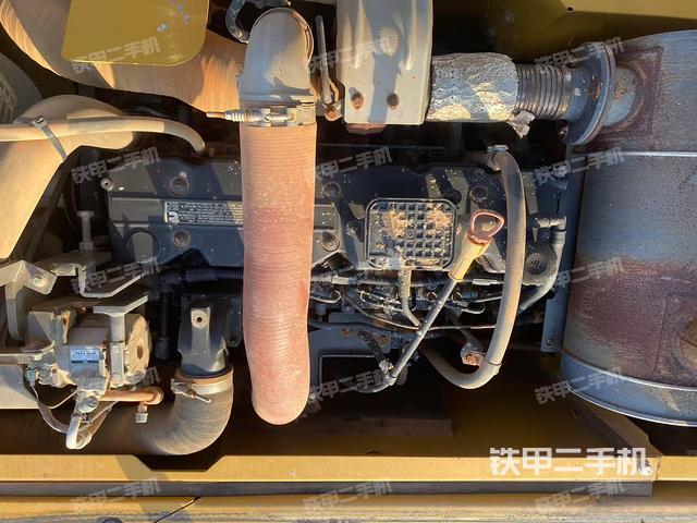 發(fā)動(dòng)機(jī)整體俯視(整機(jī)外觀) 發(fā)動(dòng)機(jī)整體俯視(整機(jī)外觀)