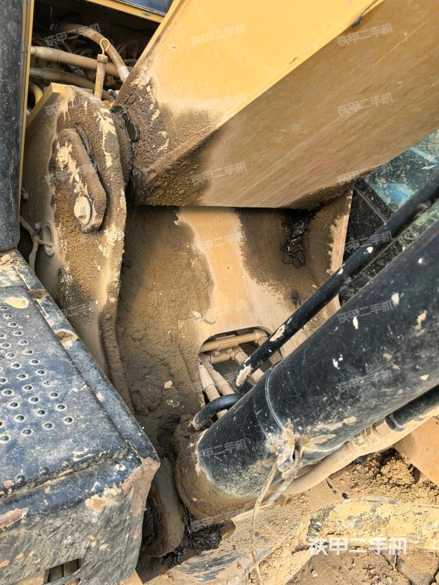 大臂根部?斜視（工作和回轉裝置）